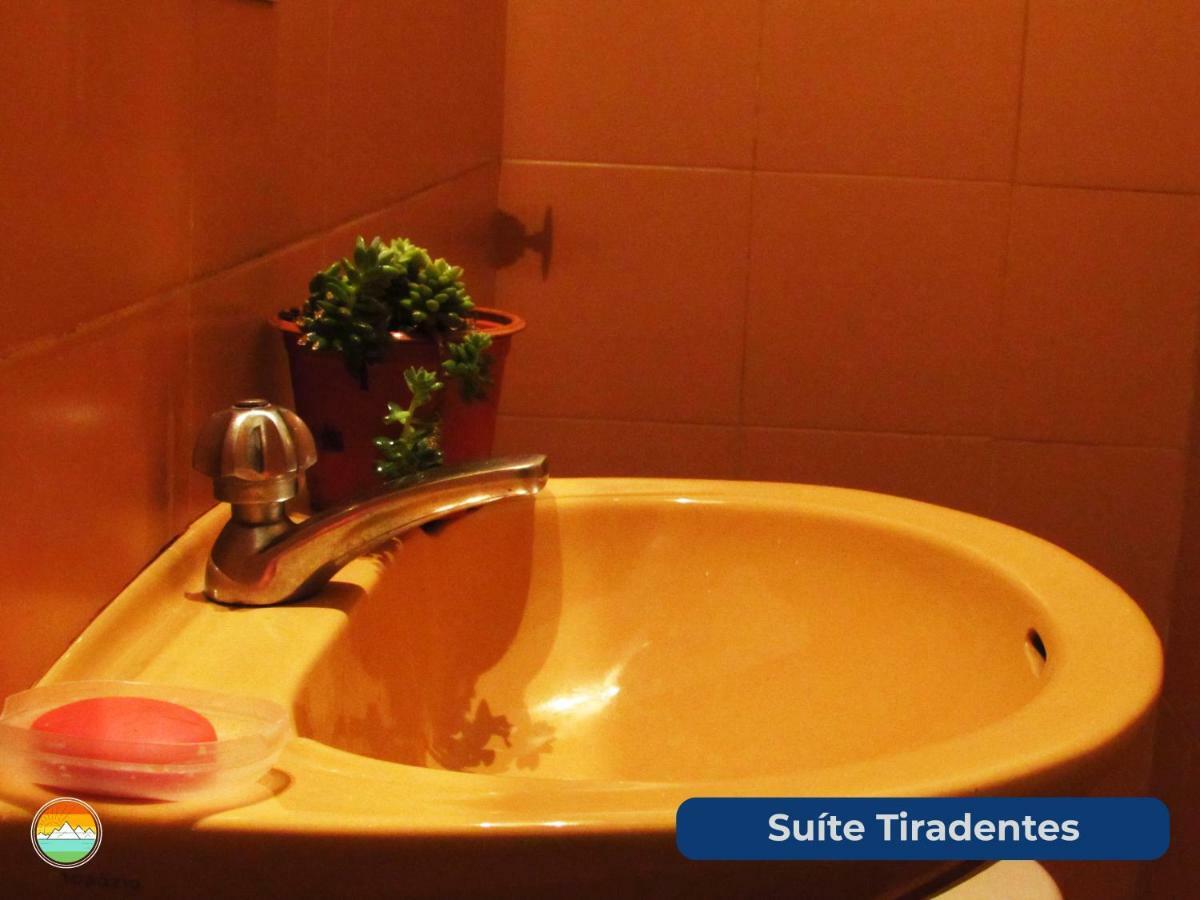 Buena Vista Hostel โอว์โรเปรโต ภายนอก รูปภาพ