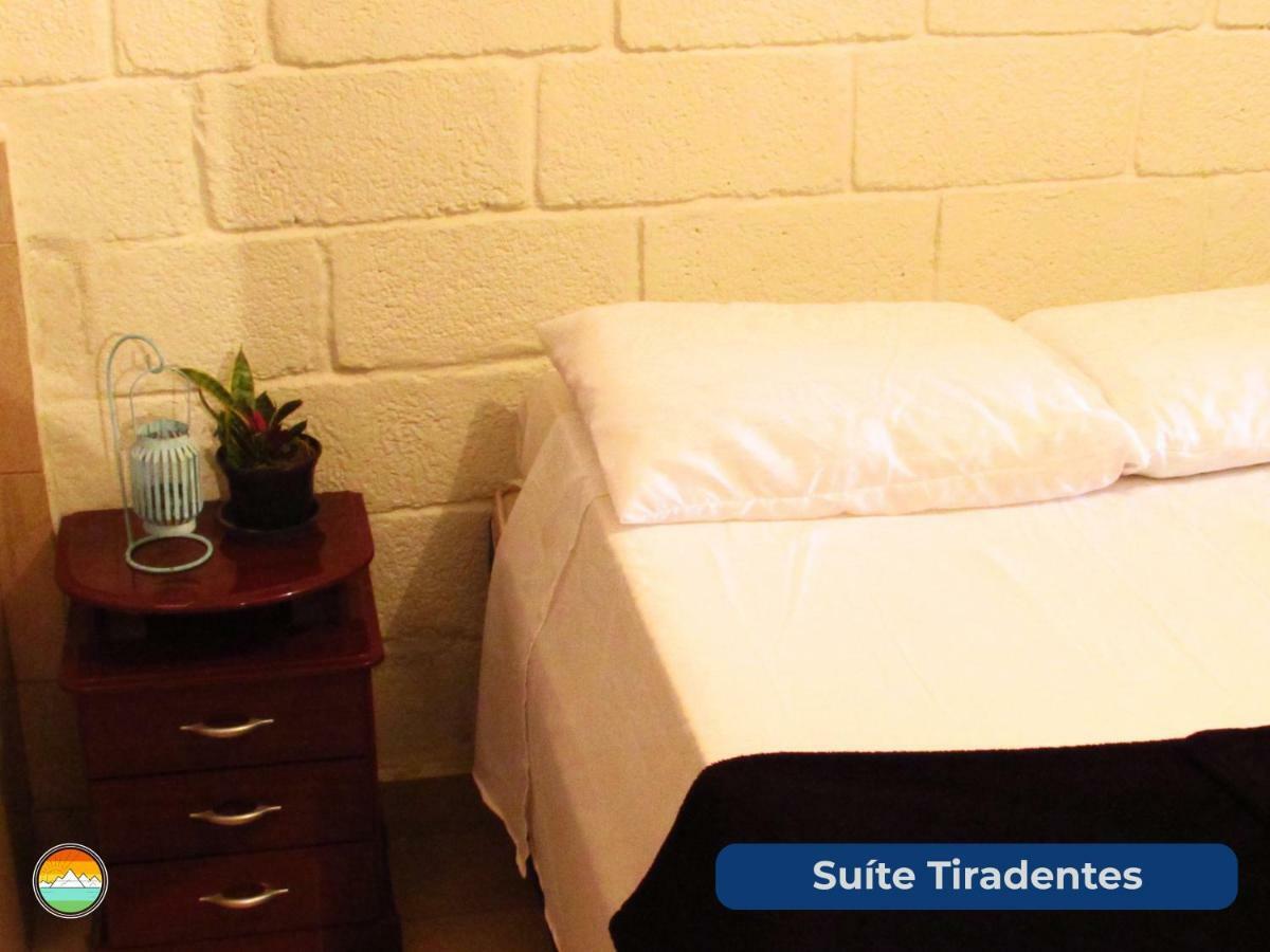 Buena Vista Hostel โอว์โรเปรโต ภายนอก รูปภาพ